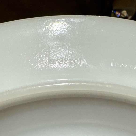 Lid for Arcopal France milk glass oval casserole dish / plat au four - Picture 3 of 4